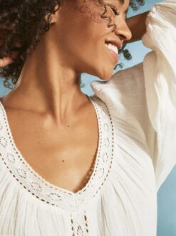 Roxy What A Vibe - Crop Top Mit Langen Ärmeln Für Frauen -Modereich Geschaft arjwt03315 roxym wbk0 bck2