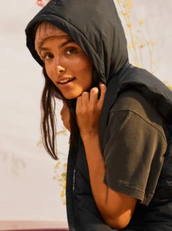 Roxy Bright Side - Länger Geschnittene Steppjacke Mit Kapuze Für Frauen -Modereich Geschaft erjjk03566 roxym kvj0 bck2