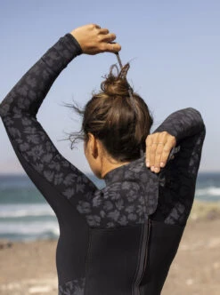 Roxy 2mm Swell Series - Langärmeliger Springsuit Für Frauen -Modereich Geschaft erjw403054 roxyl kvj0 bck2