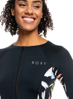 Roxy Zipped - Langärmliger Rashguard Mit UPF 50 Für Frauen -Modereich Geschaft erjwr03621 roxyw xkng frt3