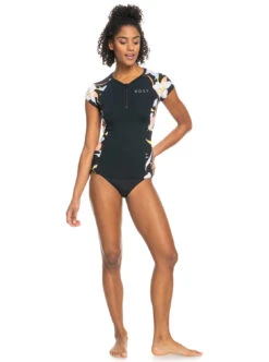 ROXY - Kurzarm-Rashguard Für Frauen -Modereich Geschaft erjwr03623 roxyw xkng frt9