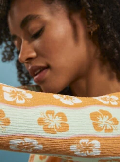 Roxy Wavy Babe - Gekürzte Langärmelige Rast-Weste Für Frauen -Modereich Geschaft erjwr03655 roxym gbg6 bck2