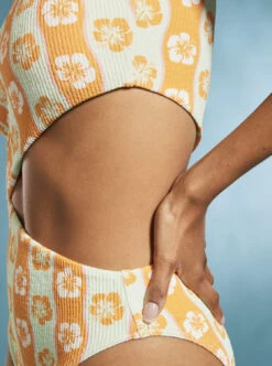 Roxy Wavy Babe - Badeanzug Für Frauen -Modereich Geschaft erjx103540 roxym gbg6 bck2