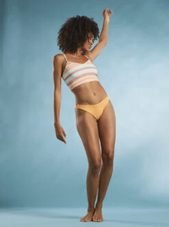 Roxy Beach Classics - Freches Bikiniunterteil Für Frauen -Modereich Geschaft erjx404291 roxym ngz0 bck9