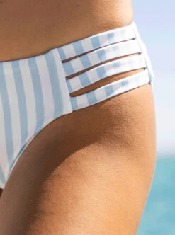 ROXY Love The Rocker - Hipster-Bikiniunterteil Für Frauen -Modereich Geschaft erjx404389 roxyl bfn4 bck2