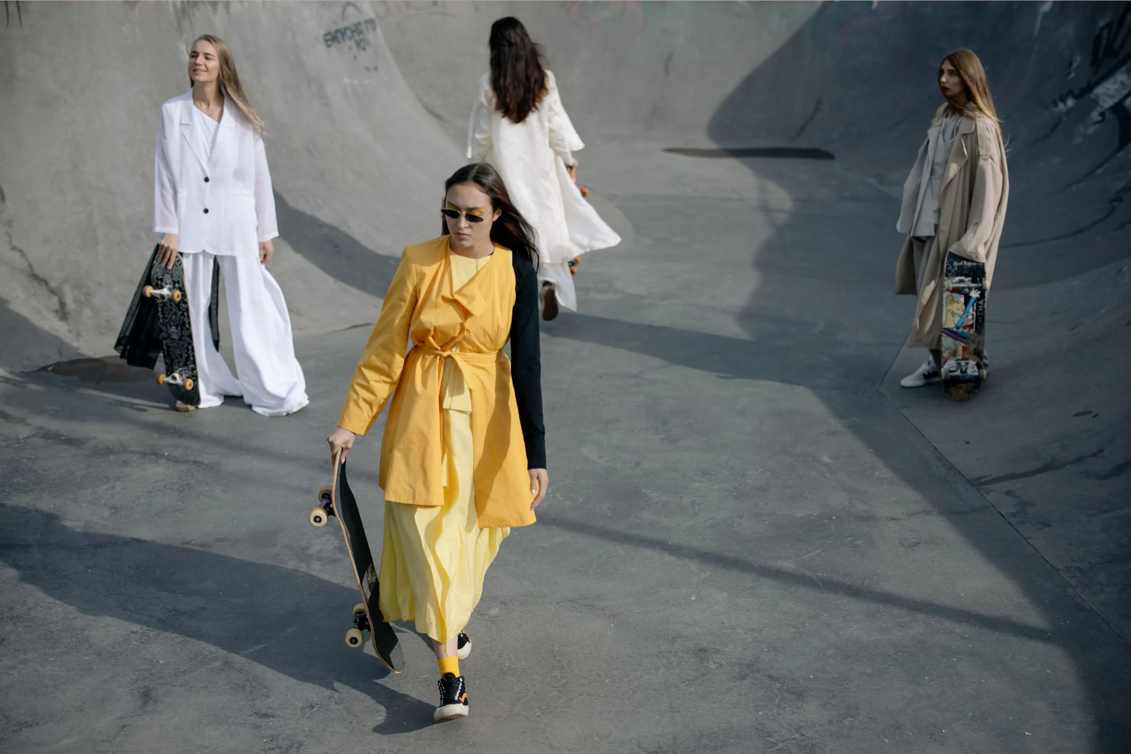 Modereich Geschaft -Modereich Geschaft 1 70a97929 5c3e 4e9d 9021 9e8d522779b0